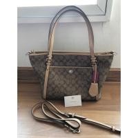 ราคา Coach Peyton Signature Pocket Tote (1871787668)