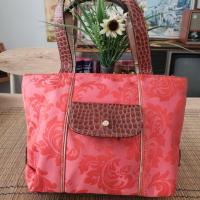 ราคา นำเข้า แบรนด์ liz Claiborne กระเป๋ามือสอง (7542343622)