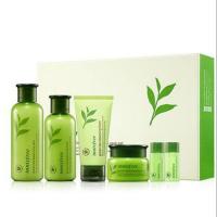 ราคา Innisfree Green Tea Special Set ( 6 Items ). (895214389)