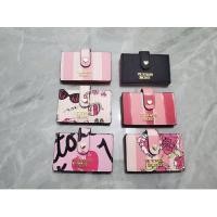 ราคา ของแท้ ใหม่ กระเป๋าสตางค์ ใส่บัตรได้หลายใบ ลาย victoria's secret PinkStripe (16894717972)