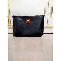 ราคา กระเป๋าครัช mila schon สภาพใหม่ (18262064111)