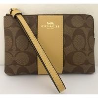 ราคา Coach คล้องมือ 1zipS Coach คล้องมือ ของแท้ ป้ายราคา แคร์การ์ด ครบ (6331692987)