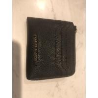 ราคา กระเป๋าสตางค์ Charles and Keith (20223270915)