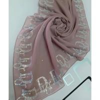 ราคา ผ้าคุลมบาวาเพชร ลาย Dior #04 (5055084691)
