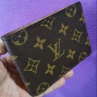 ราคา Used LV wallet รับประกันแท้100% (6111661071)
