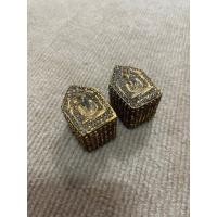 ราคา พระก้อนหลวงปู่ทิม อิสริโก วัดละห่างไร จ.ระยอง เนื้อผงฝั่งตะกรุดทองคำ (18368367281)