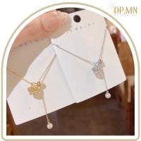 ราคา สร้อยคอ ชุบทอง 14K จี้รูปมงกุฎ ประดับด้วยเพชร CZ ระย้าด้วยไข่มุก ( │♛﹏♛│) (23081221214)