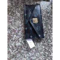 ราคา กระเป๋าสตางค์หนังแท้ mcm (12588540214)