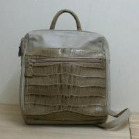 ราคา กระเป๋าเป้หนังจระเข้และหนังแท้ สินค้าญี่ปุ่นมือสอง (911766203)