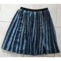 ราคา กระโปรงพลีท UNIQLO ลายดอกผ้าชีฟอง เอวยืด ไซส์ S (60-66cm) สีกรมท่า-ห้า-ขาว ลายดอก (6833647467)