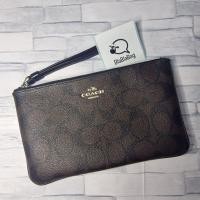 ราคา #ส่งต่อ #มือสอง คล้องมือ L #F58695 Large Wristlet in Signature แท้ ซิปเดียว ลาย C (19162176005)