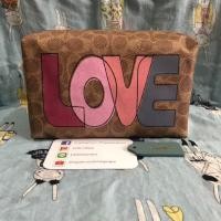 ราคา coach cosmetic case with love (4542067914)