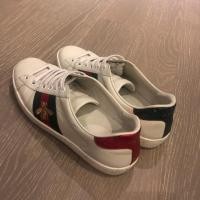 ราคา รองเท้า gucci แท้100% ชื้อจากในช้อป อปก.ครบมีกล่อง สอบถามเพิ่มเติมได้ค่ะ (5404631543)