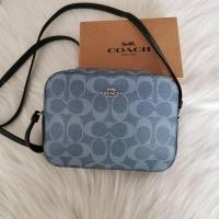 ราคา Coach Mini Camera ของแท้ (6248261822)