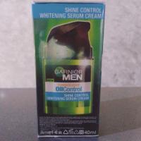 ราคา การ์นิเย่ เม็น เทอร์โบไลท์ 40ml Garnier Men Turbolight Oil Control (3429457304)
