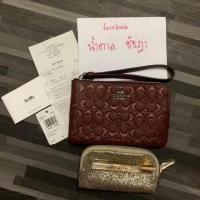 ราคา คล้องมือ Coach Limited ของแท้100% (4941243461)