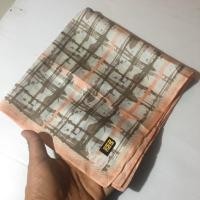 ราคา Daks ขายผ้าเช็ดหน้าแท้สวย มือ1 ผืนละ200฿ รวมส่ง (3127237715)