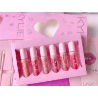 ราคา KKW KYLIE (905963876)