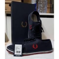 ราคา รองเท้า Fred Perry รุ่น Kingston Twill สี Navy มือ2 (11294812451)