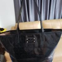 ราคา Sale ### กระเป๋ามือสอง Kate Spade * แท้ * หนังแก้วสีดำ (7432339822)
