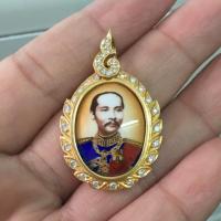 ราคา พระเครื่อง จี้เสด็จพ่อ ร.5 เลี่ยมกรอบทองแท้ ล้อมเพชรแท้ (621190635)