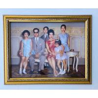 ราคา ภาพรํชกาลที่9พระราชินี ใส่กรอบทอง ภาพเคลือบฟีล์มลามิเนตอย่างดี ขนาดรวมกรอบ 18x23 นิ้ว (23025448757)