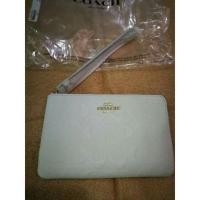 ราคา กระเป๋า coach คล้องมือ 1 ซิป ของแท้ (1760127727)