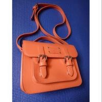 ราคา กระเป๋า guy laroche (1587832816)