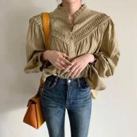 ราคา เสื่อคอจีน3 สีแต่งพู่ที่คอ สีพาสเทลally งานกระดุมผ่าหน้า oversize (5559882853)