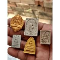 ราคา ชุดพระ ยุคต้น หลวงตามหาบัว ปี46 หายากสุดๆ รับพระ5องค์ สวยแท้คมกริ๊ป แท้ทันหลวงตา พุทธคุณโชคลาภเงินทองเมตตาแคล้วคลาด (13703139713)