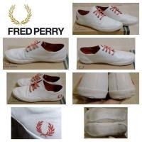 ราคา รองเท้าหนัง สีขาว แบบผูกเชือก Unisex แบรนด์ Fred Perry มือ 2 ของแท้ % (16666120476)