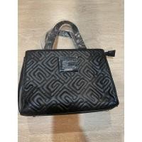 ราคา กระเป๋าสะพายGuess สีดำ แท้ (23573203130)