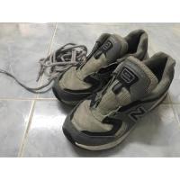 ราคา รองเท้าผ้าใบnew balance มือสอง (459508871)