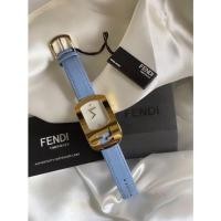 ราคา New Fendi Chameleon Watch หน้าปัดขาวมุกฝังเพชร (diamond) ✨ กรอบทอง ขนาด 29mm. สายหนังแท้ สวย เรียบ หรู ราคาดีมากก (11871068310)