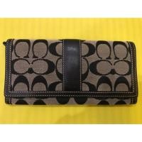 ราคา กระเป๋าสตางค์ coach มือสองของแท้ สภาพใหม่มาก (1983394263)