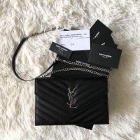 ราคา Used Like New! YSL WOC 7.5 Silver ของแท้ (2023530927)
