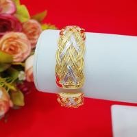 ราคา กำไล C ลายเปียจิกสองกษัตริย์ 2K กำไลทอง กำไลซี เสริมบารมี ใส่อาบน้ำได้ ทองไมครอนทองชุบ ใส่อาบน้ำได้ (21363093371)