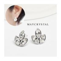 ราคา ต่างหูคริสตัลสวารอฟสกี้แท้ (Crystals from SWAROVSKI) ส่งพร้อม TAG สินค้า (1276903372)
