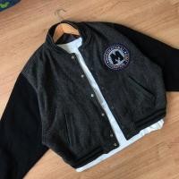 ราคา Varsity Jacket Champion 1968 (21175959838)