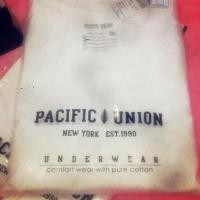 ราคา เสื้อยืด pacific Union สีขาวเหลือL ☘2XL (619157043)