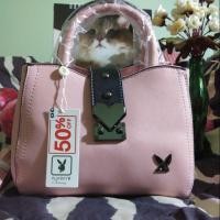 ราคา พร้อมส่งกระเป๋า Playboy แท้เซลจากช็อปป้ายห้อย (2129280402)