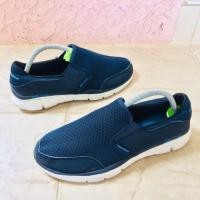 ราคา Sketchers Slip on มือสองของแท้ สภาพเหมือนใหม่ เบอร์ 41 / 26 (1653459261)