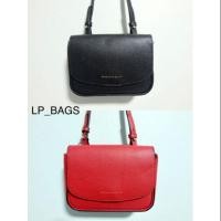 ราคา C12 - Charles & Keith (ฟรีถุงผ้า) (พร้อมส่ง) (678599055)