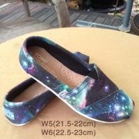 ราคา Toms รองเท้า ไซส์ 5 (5365679)