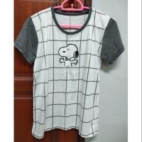 ราคา เสื้อยืด snoopy สีขาวลายตาราง อก 34" ยาว 23.5" มือสองใส่ครั้งเดียว (7340752221)