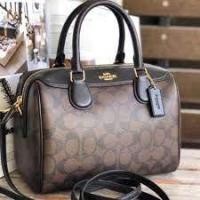 ราคา Coach USA ของแท้ 100% กระเป๋าถือ COACH 32203 SIGNATURE BENNETT SATCHEL (17003808259)