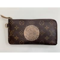 ราคา LV zippy limited sandbag used กระเป๋าสตางค์ใบยาว มือ2 (3766209767)