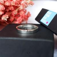 ราคา แหวนเงินแท้ หน้ากว้าง 3 มิลลิเมตร ผิวเรียบเงาทรงแบน สลักอักษรพ่นทรายสีขาว (RC5) (13338554498)