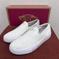ราคา nike toki slip on มือสอง (19876355595)