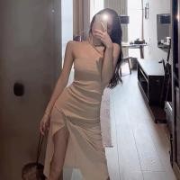 ราคา ถามสต็อกก่อนสั่ง แม็กซี่เดรสผ้าร่องไฮโซผ่าหน้า (9550934866)